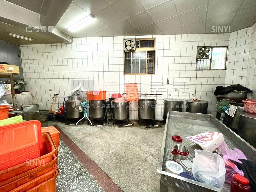 鷺江黃金店面房屋室內格局與周邊環境