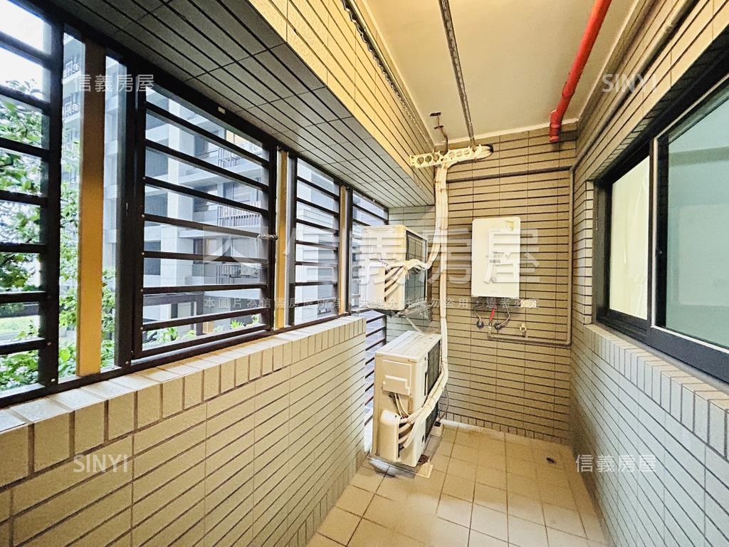 淡海國小周邊中庭景觀三房房屋室內格局與周邊環境