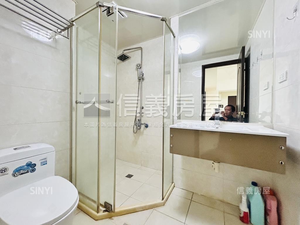 淡海國小周邊中庭景觀三房房屋室內格局與周邊環境