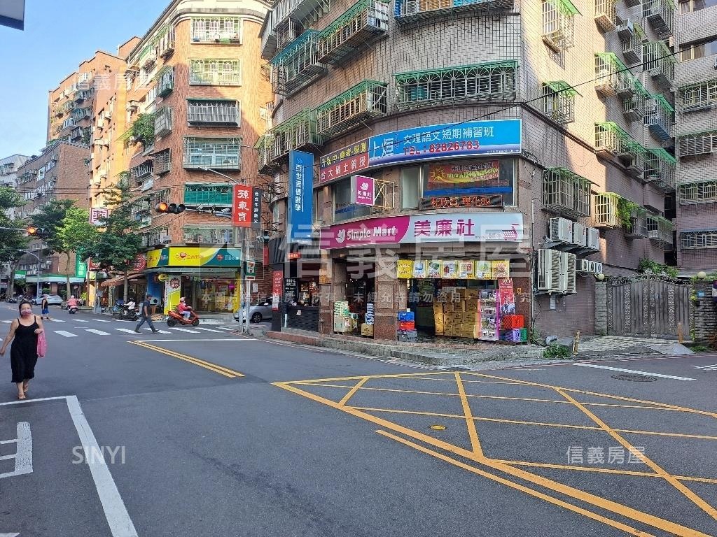 集賢特區熱賣金店面房屋室內格局與周邊環境