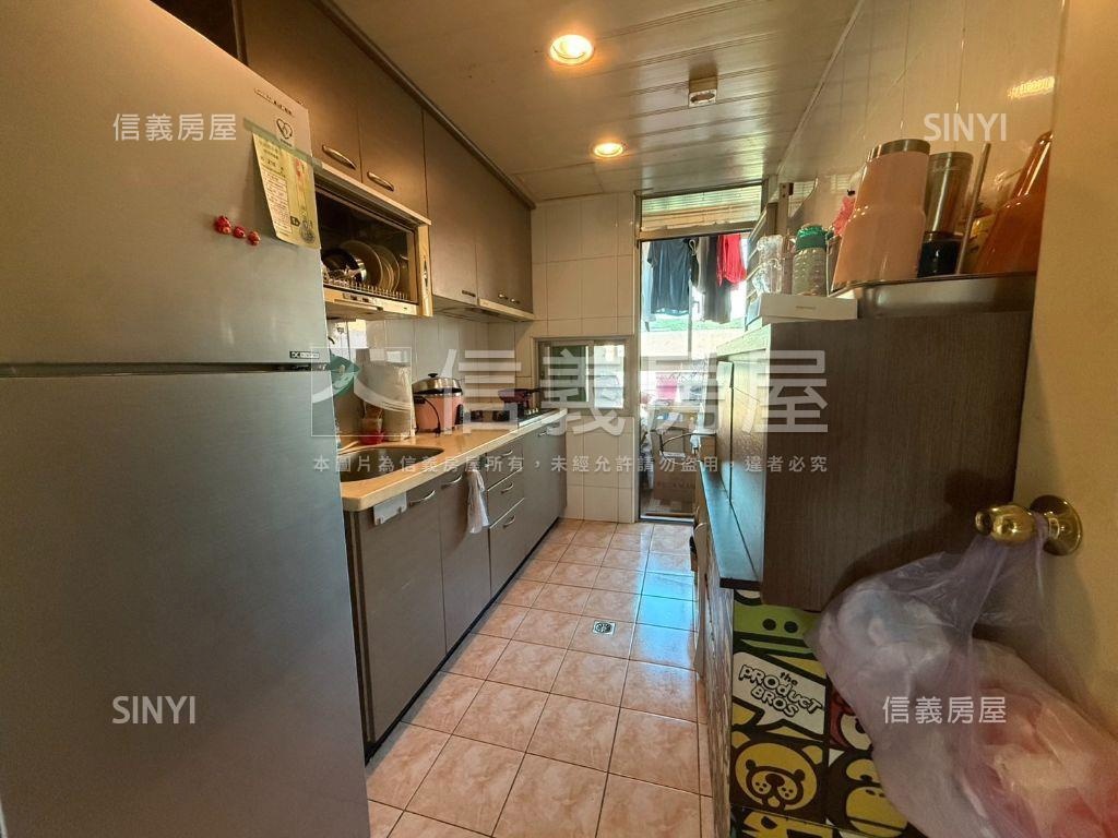 近小檜溪四房車位房屋室內格局與周邊環境