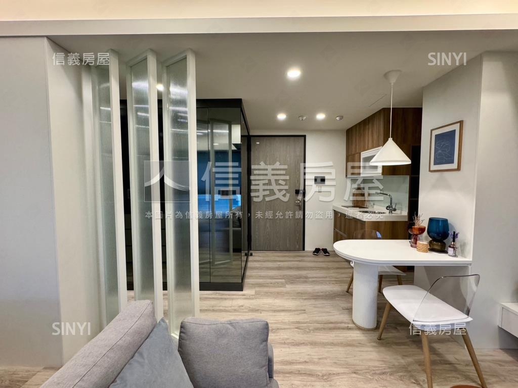 ★山海環抱稀有渡假宅房屋室內格局與周邊環境