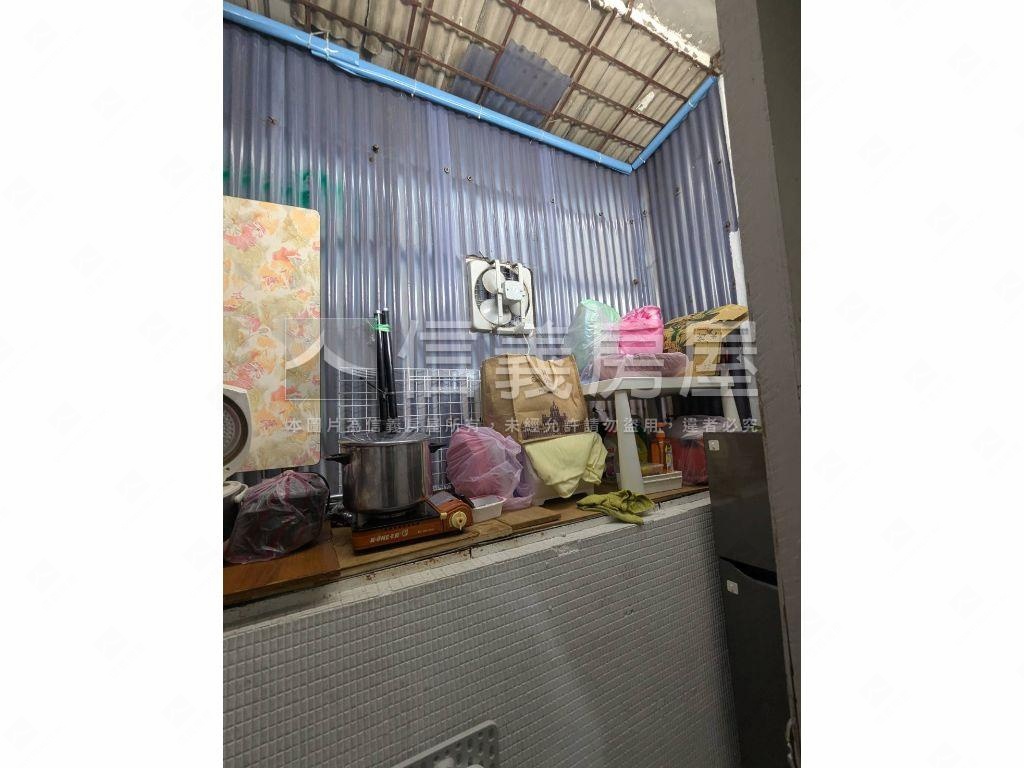匯豐大樓人潮店辦房屋室內格局與周邊環境