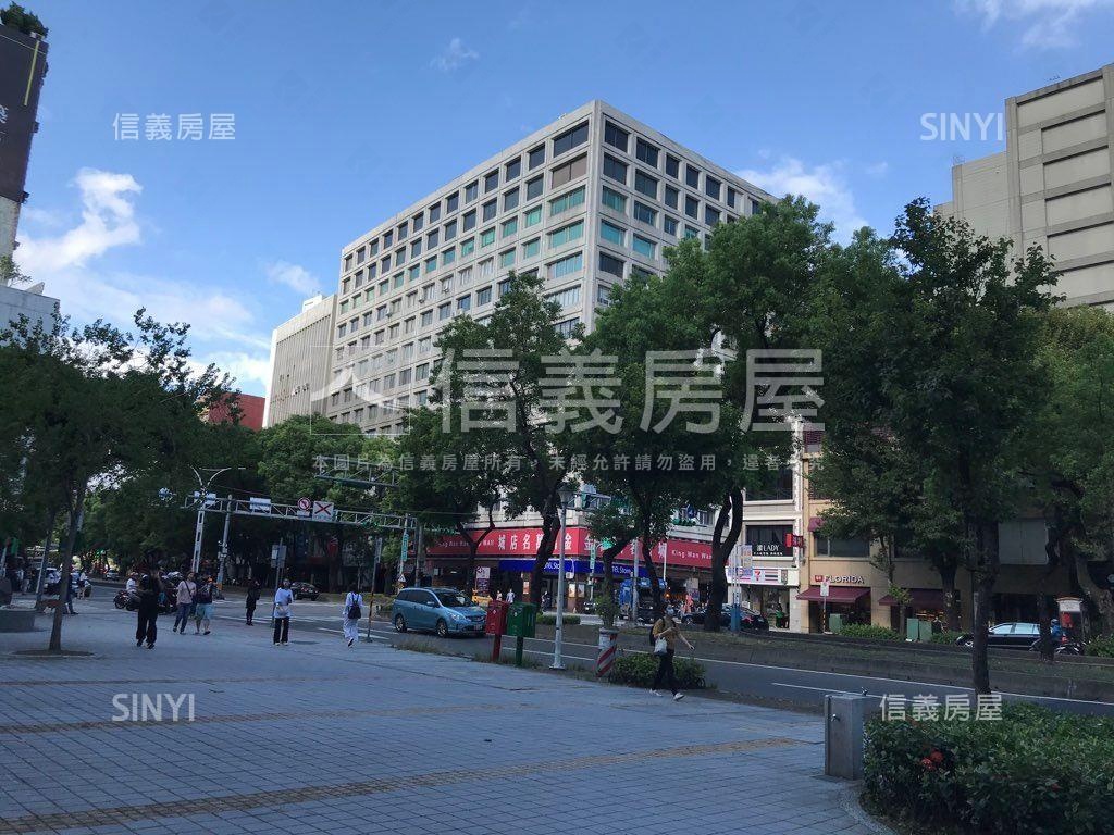匯豐大樓人潮店辦房屋室內格局與周邊環境