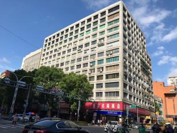 匯豐大樓人潮店辦