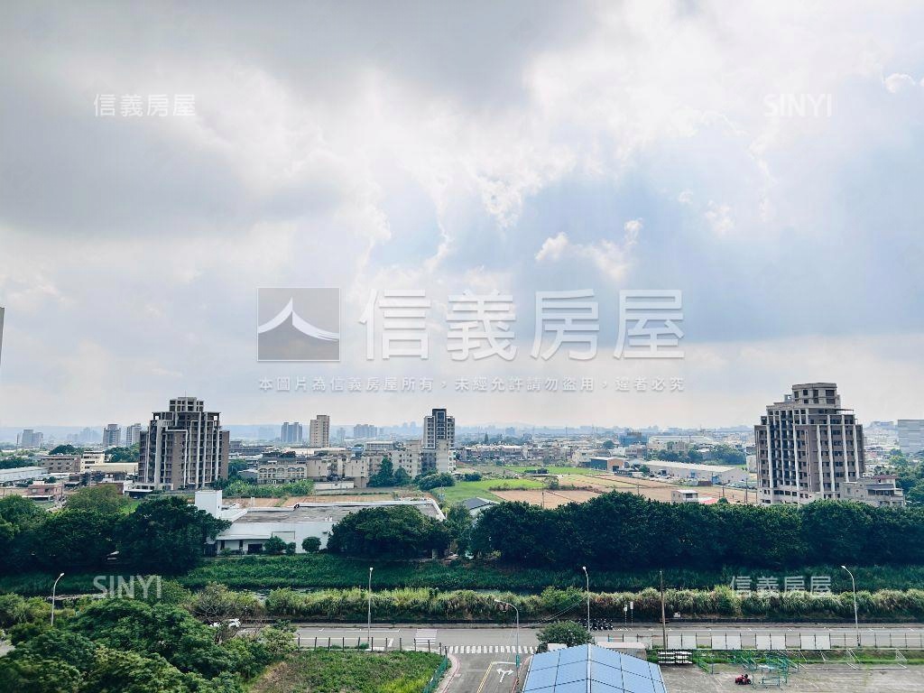 國寶苑３房大空間雙車位房屋室內格局與周邊環境