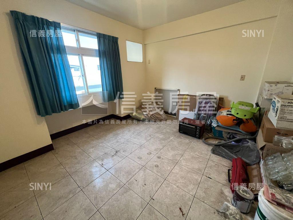 太平低總價社區透天房屋室內格局與周邊環境