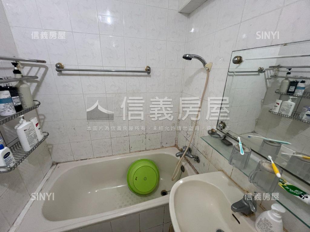 太平低總價社區透天房屋室內格局與周邊環境