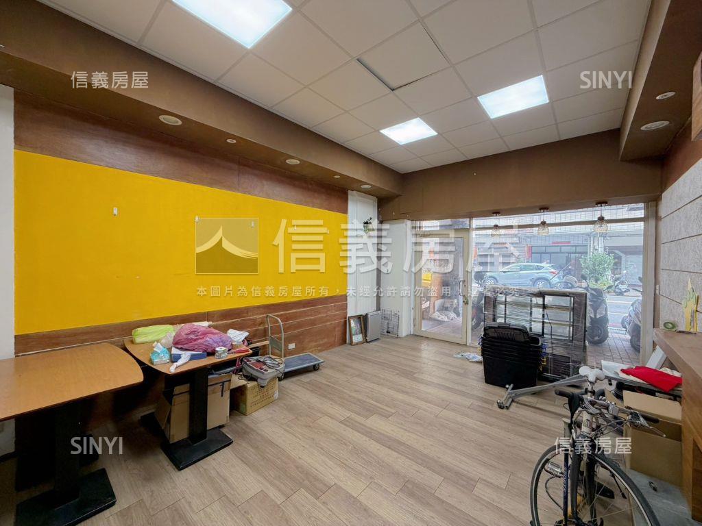 緊鄰捷運站知名學區店面房屋室內格局與周邊環境