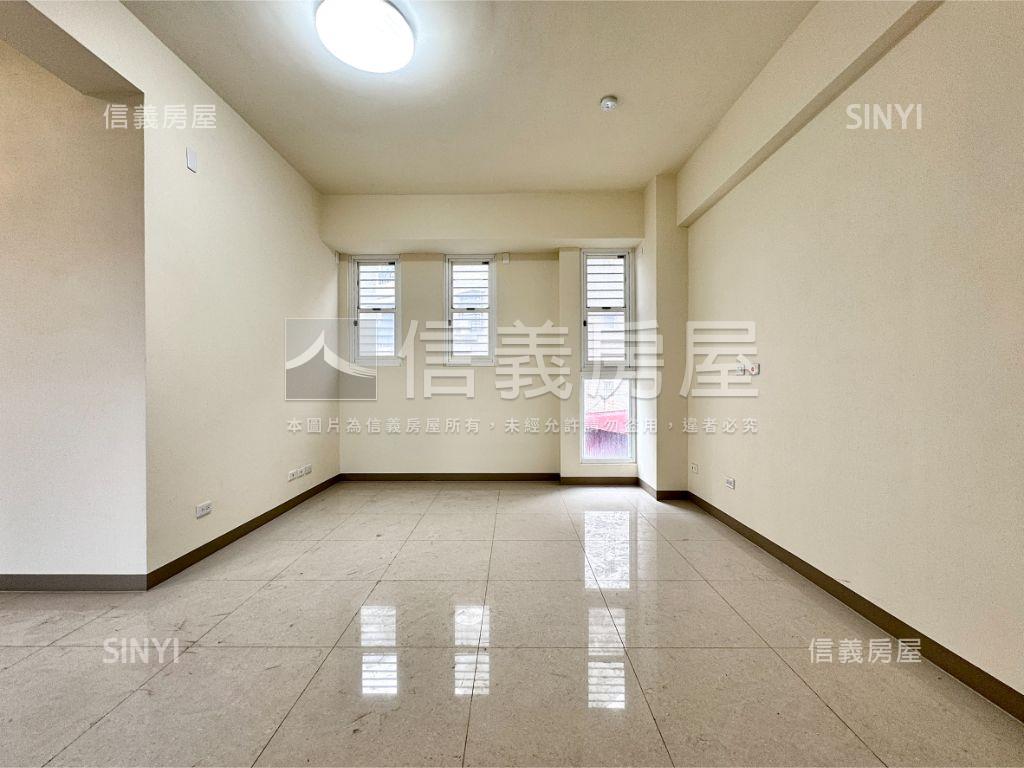 仁武全新未住透天房屋室內格局與周邊環境