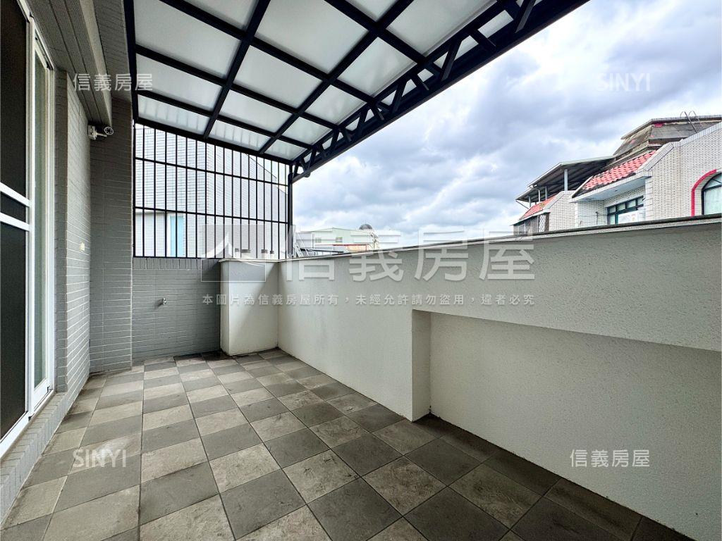 仁武全新未住透天房屋室內格局與周邊環境