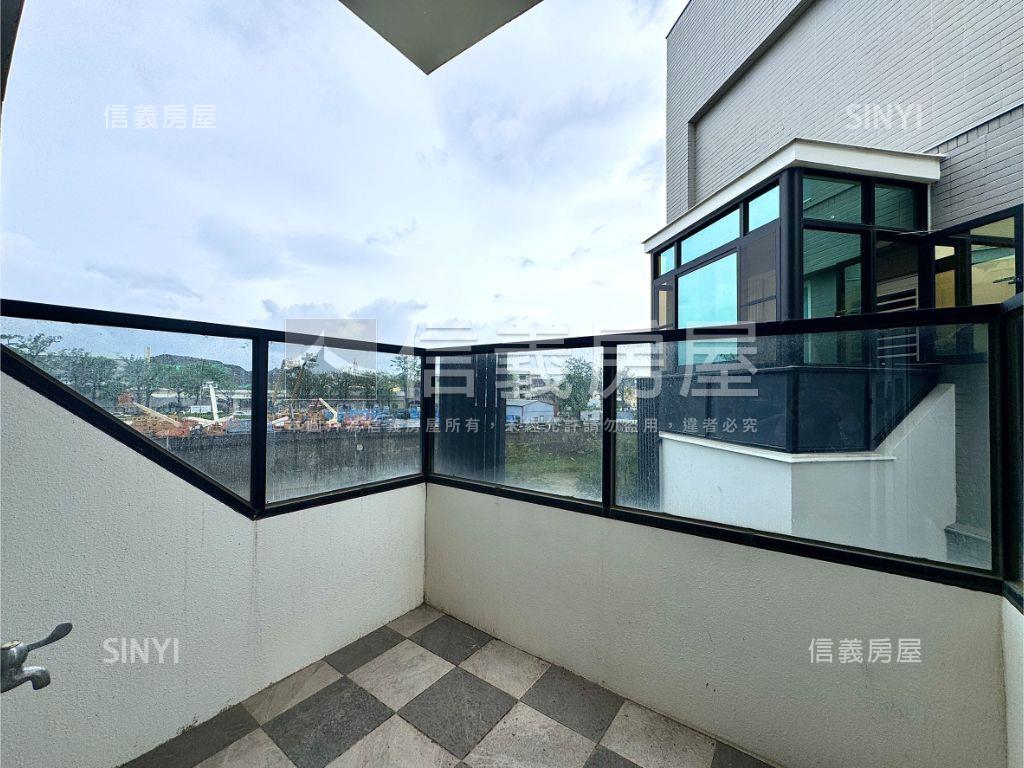 仁武全新未住透天房屋室內格局與周邊環境