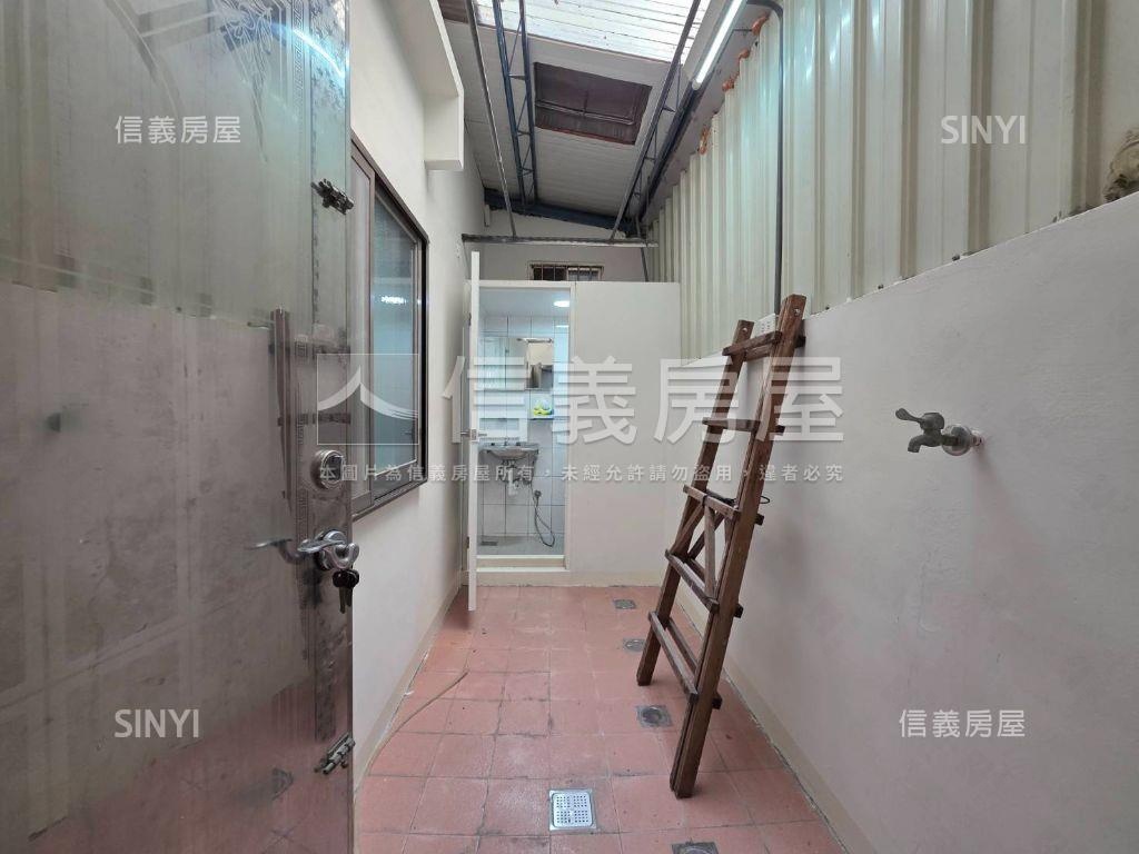 文南大地坪邊間透天房屋室內格局與周邊環境