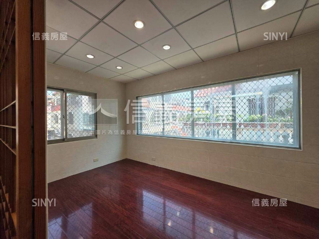 文南大地坪邊間透天房屋室內格局與周邊環境