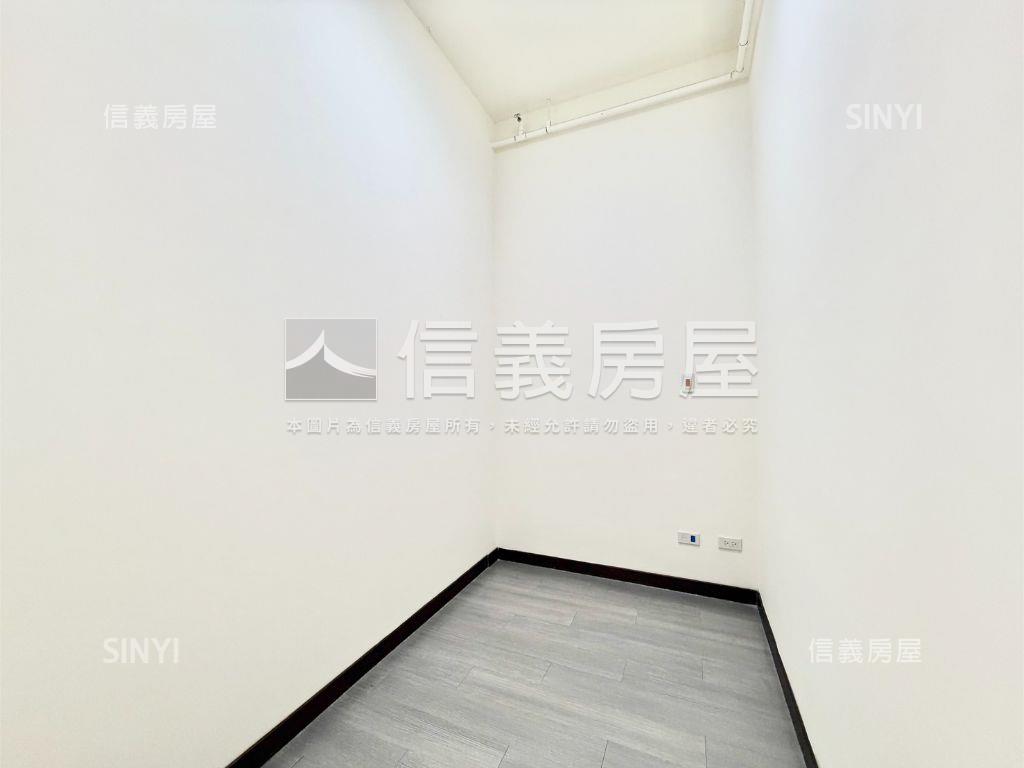 國賓大悅低總價兩房平車位房屋室內格局與周邊環境