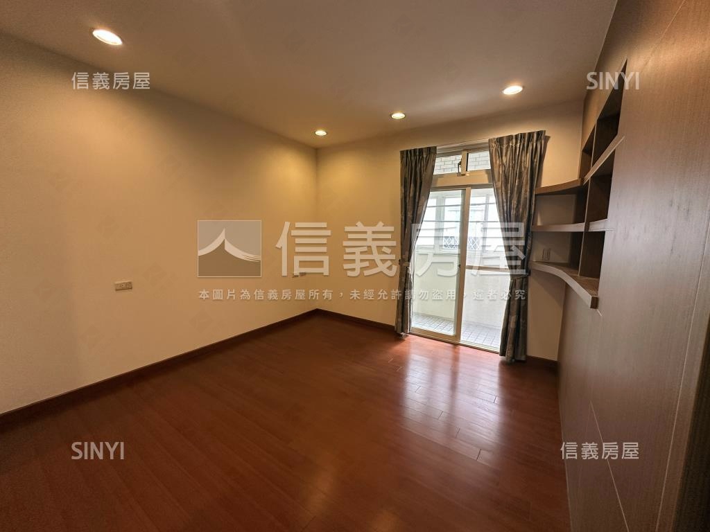 奇岩別莊屋況漂亮美墅房屋室內格局與周邊環境