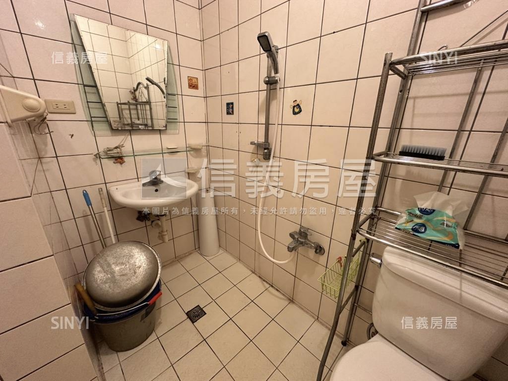近省道高樓美景房屋室內格局與周邊環境
