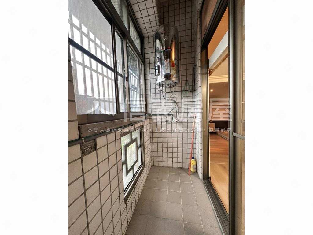 近省道高樓美景房屋室內格局與周邊環境