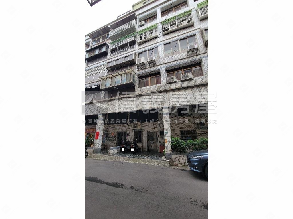愛八街四房車位房屋室內格局與周邊環境