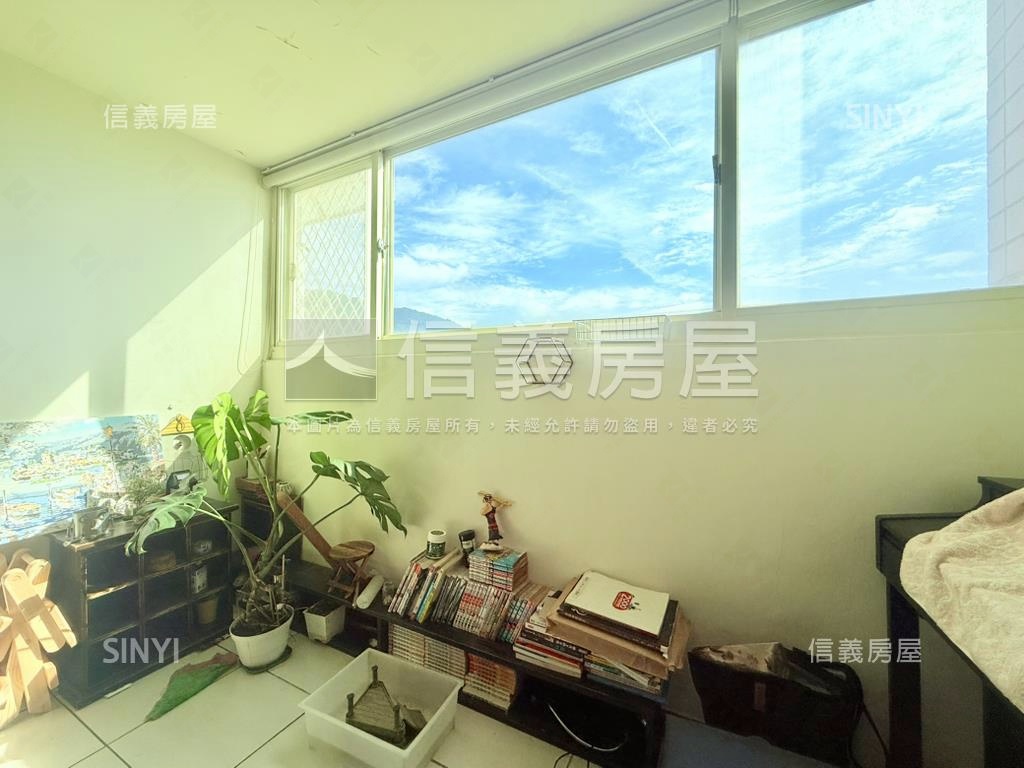 低總價景觀兩房車位房屋室內格局與周邊環境