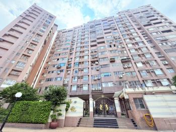 誠意出售海艷成家兩房