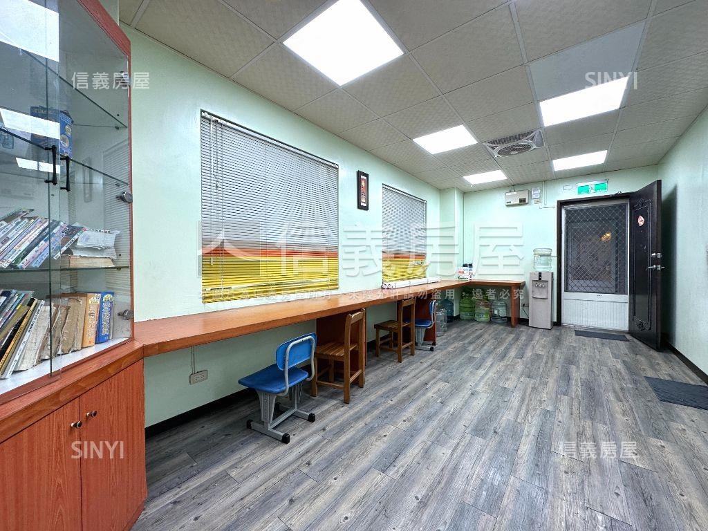 僑愛國小旁大面寬店面房屋室內格局與周邊環境