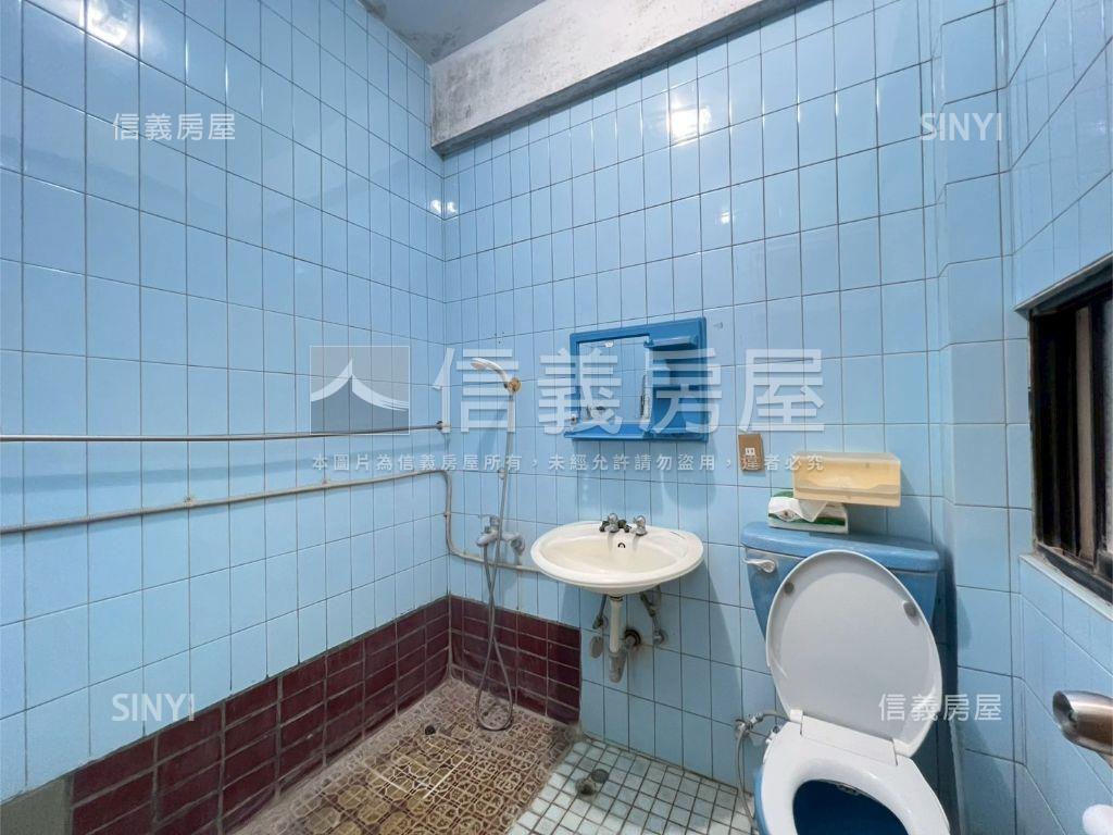 民族路活巷生活機能佳透天房屋室內格局與周邊環境