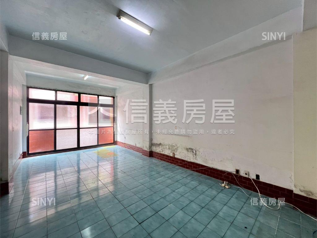 民族路活巷生活機能佳透天房屋室內格局與周邊環境