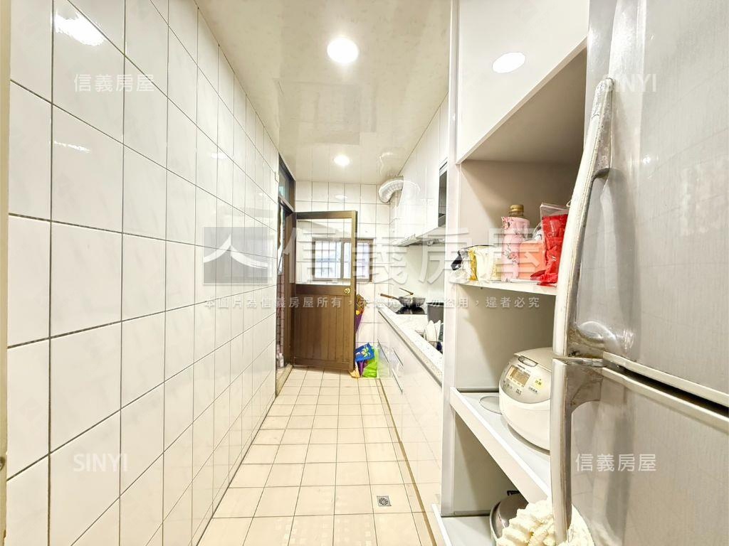 八德低總價三房車位房屋室內格局與周邊環境