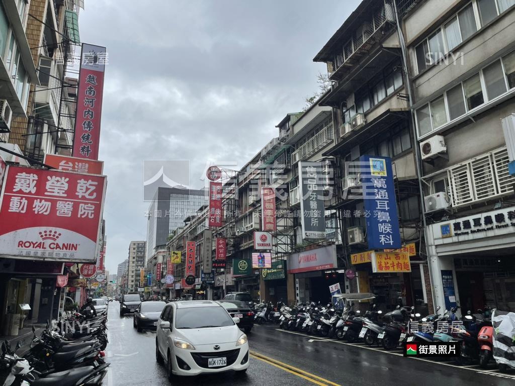 延吉三角窗面寬店辦附車位房屋室內格局與周邊環境