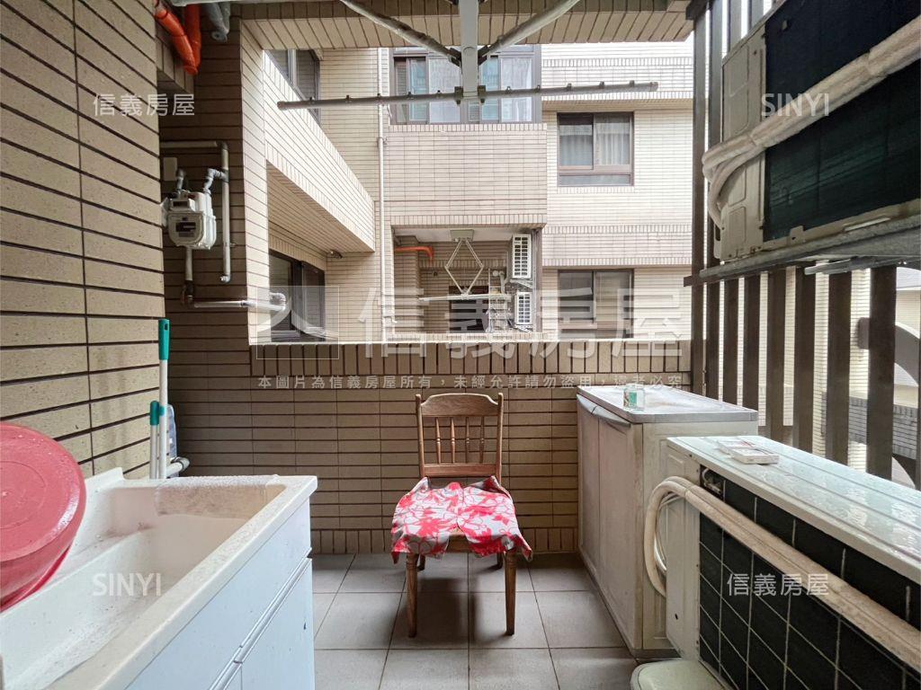 合康雲極高樓層兩房雙車位房屋室內格局與周邊環境