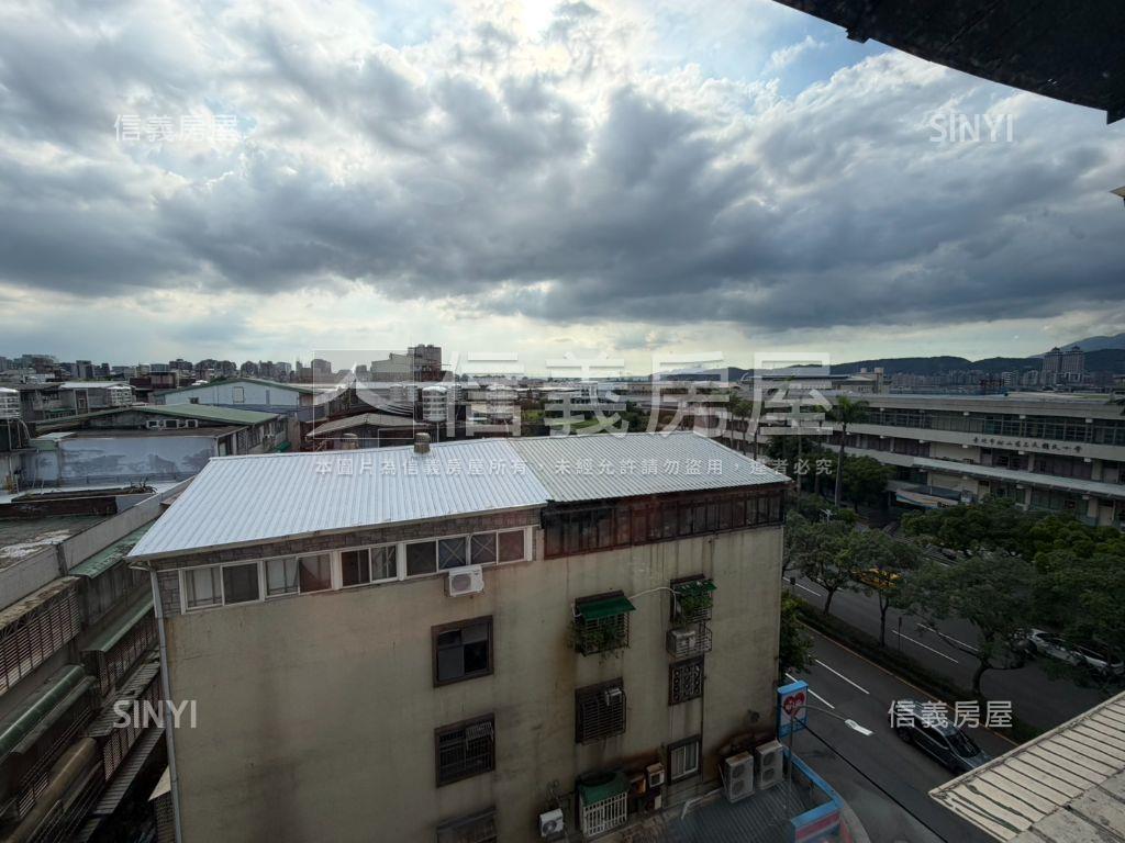 民生社區力霸景華華廈房屋室內格局與周邊環境
