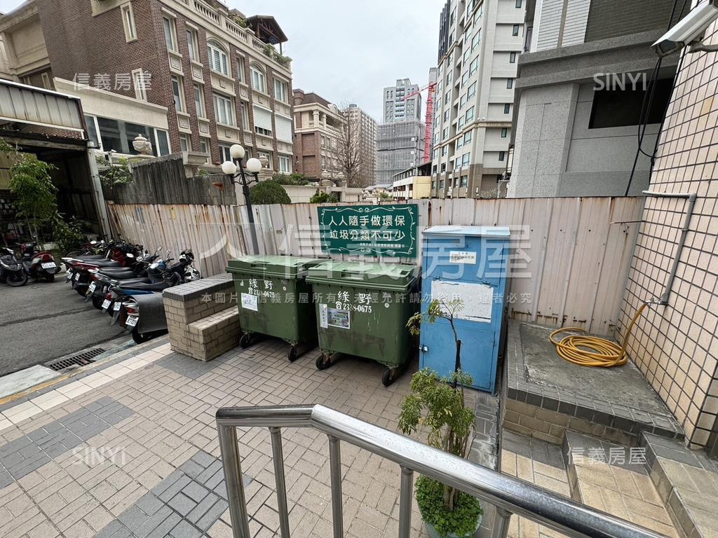 近東海～瑞聯收租美套房Ａ房屋室內格局與周邊環境