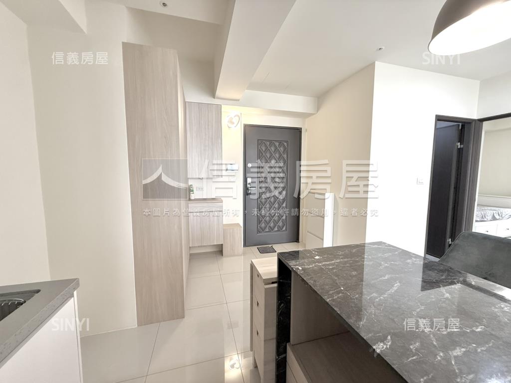 捷運棧質感好２房２衛房屋室內格局與周邊環境