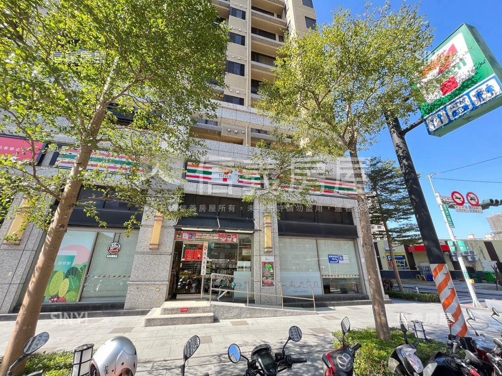天空之邑文武百業店面房屋室內格局與周邊環境