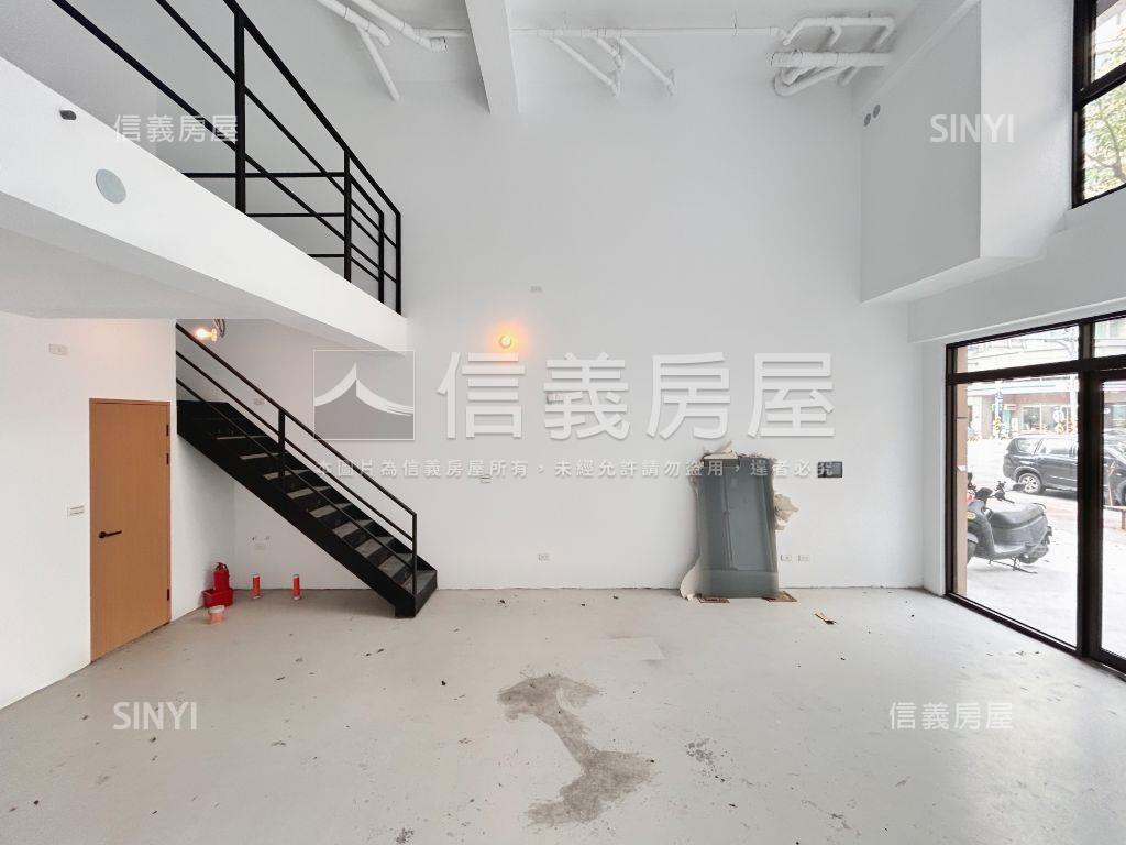 立軒敦月文化三路燙金店面房屋室內格局與周邊環境