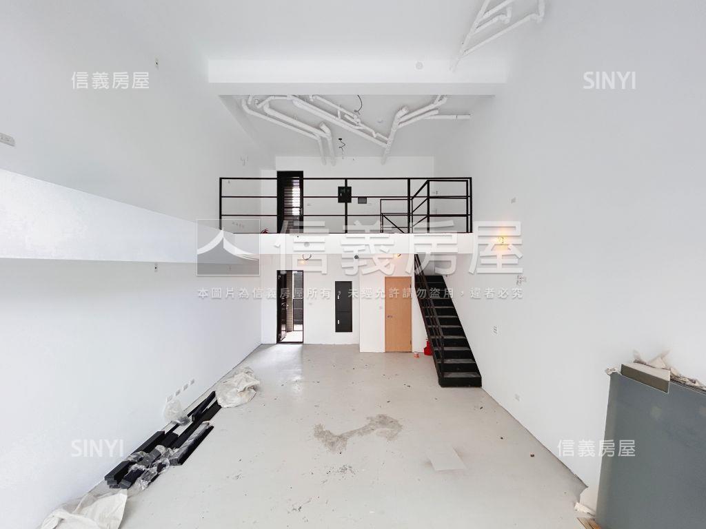 立軒敦月文化三路燙金店面房屋室內格局與周邊環境