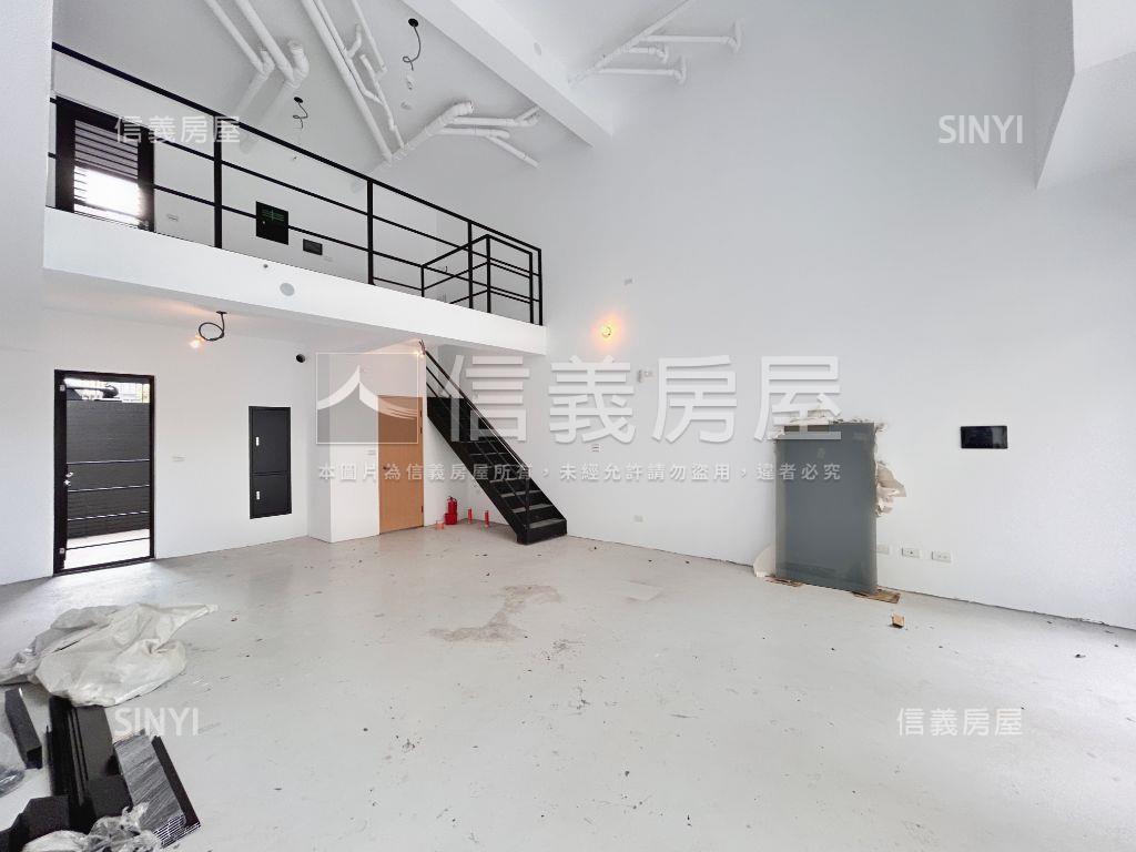 立軒敦月文化三路燙金店面房屋室內格局與周邊環境