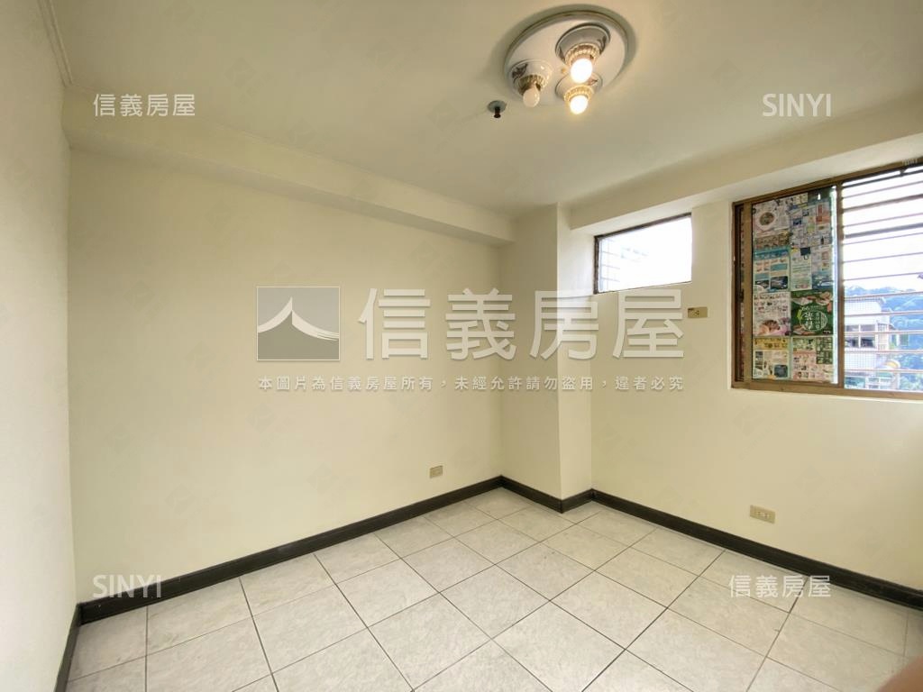 專任●幸大金滿意美景三房房屋室內格局與周邊環境