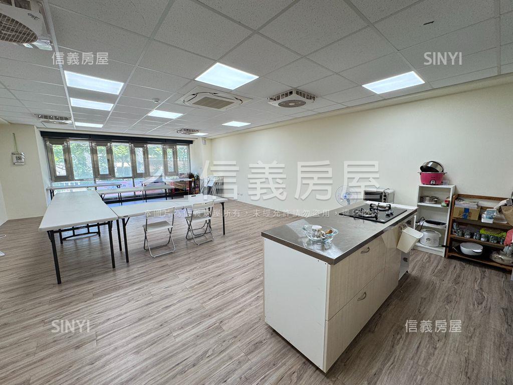 昌傑學學收租店面附車位房屋室內格局與周邊環境