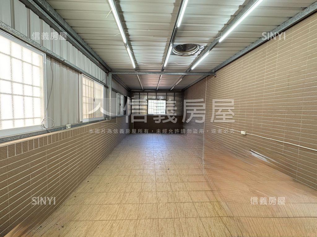 昌傑學學收租店面附車位房屋室內格局與周邊環境