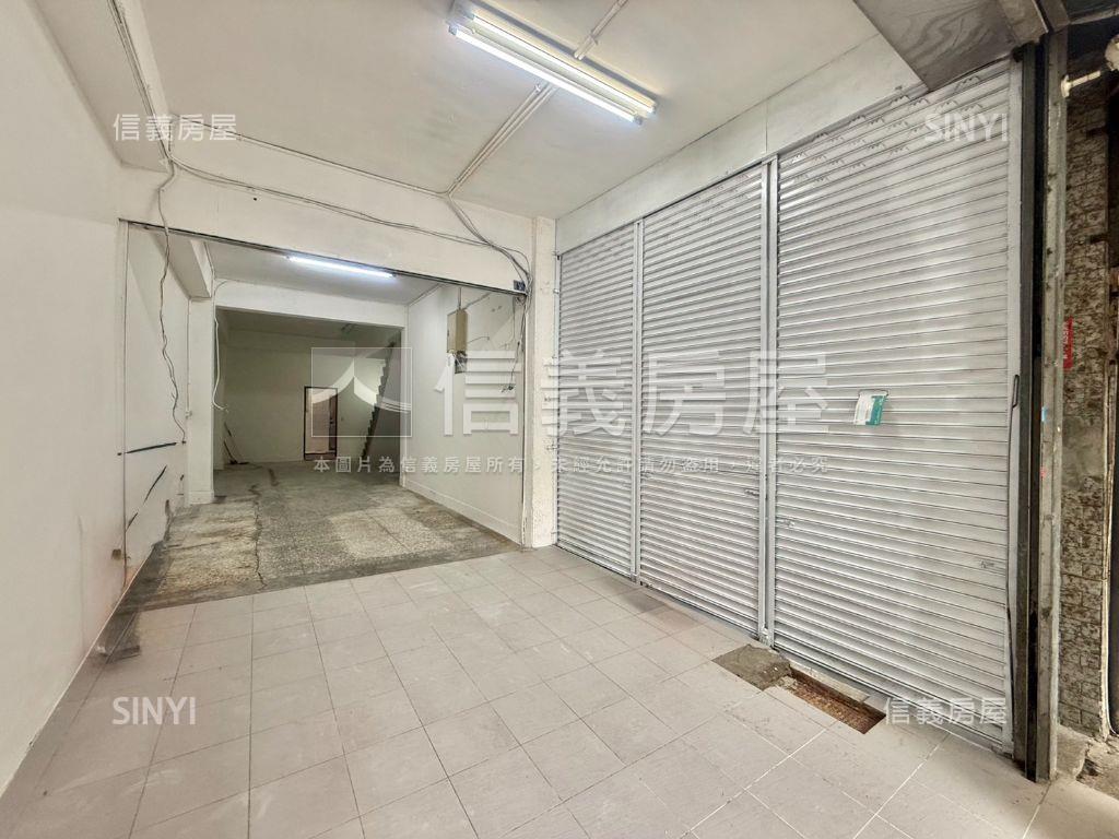 ⭐三叉路口金店面⭐房屋室內格局與周邊環境