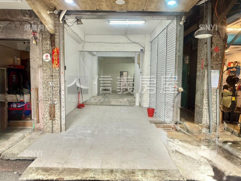 ⭐三叉路口金店面⭐房屋室內格局與周邊環境