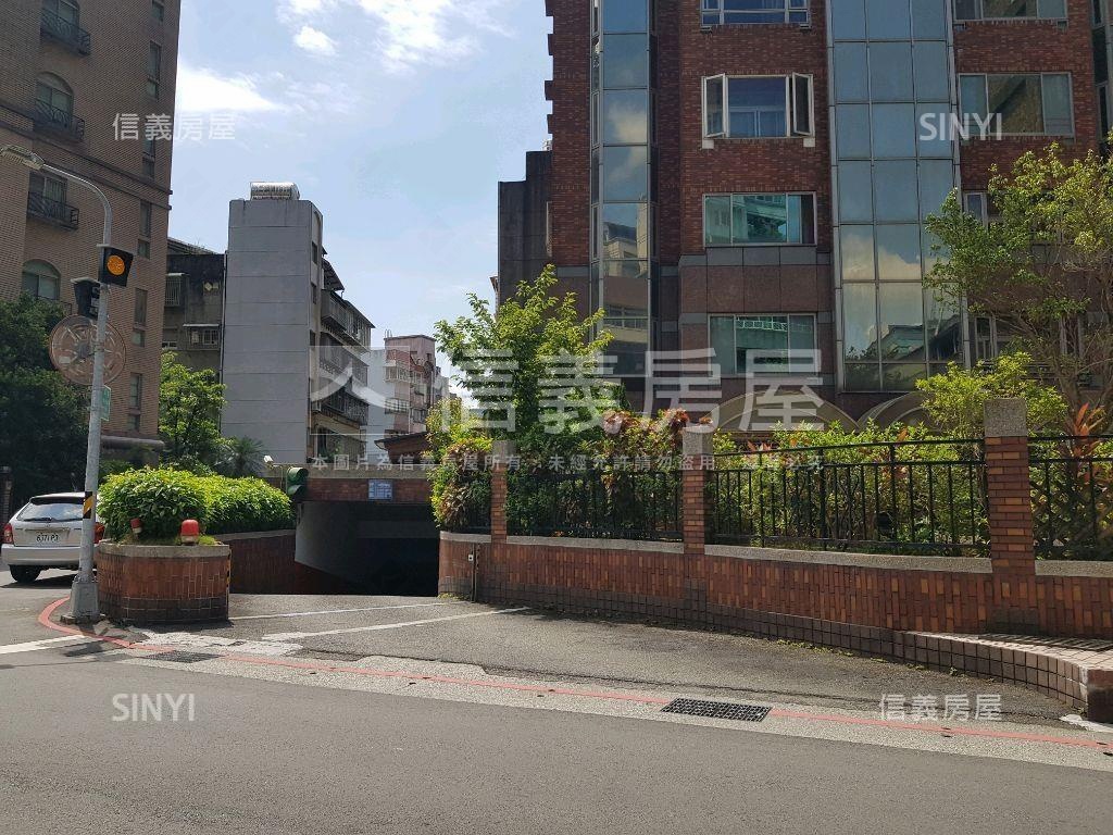良茂瑞光路三面採光商辦房屋室內格局與周邊環境