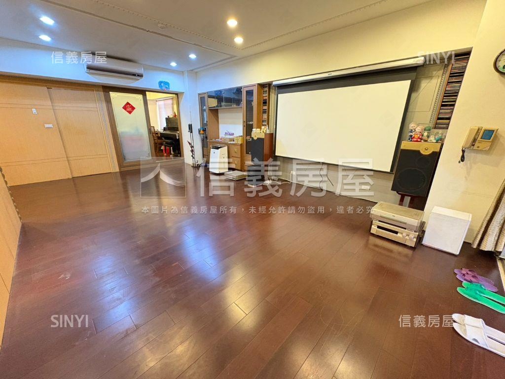 加茂景觀４房車位房屋室內格局與周邊環境