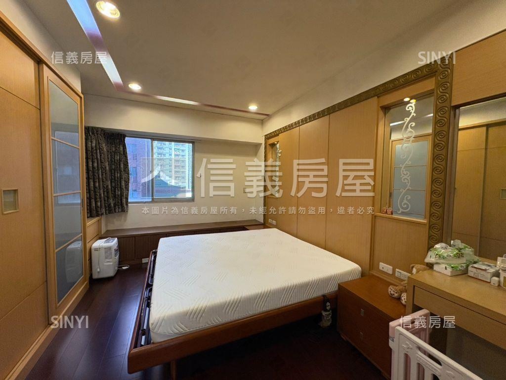 加茂景觀４房車位房屋室內格局與周邊環境