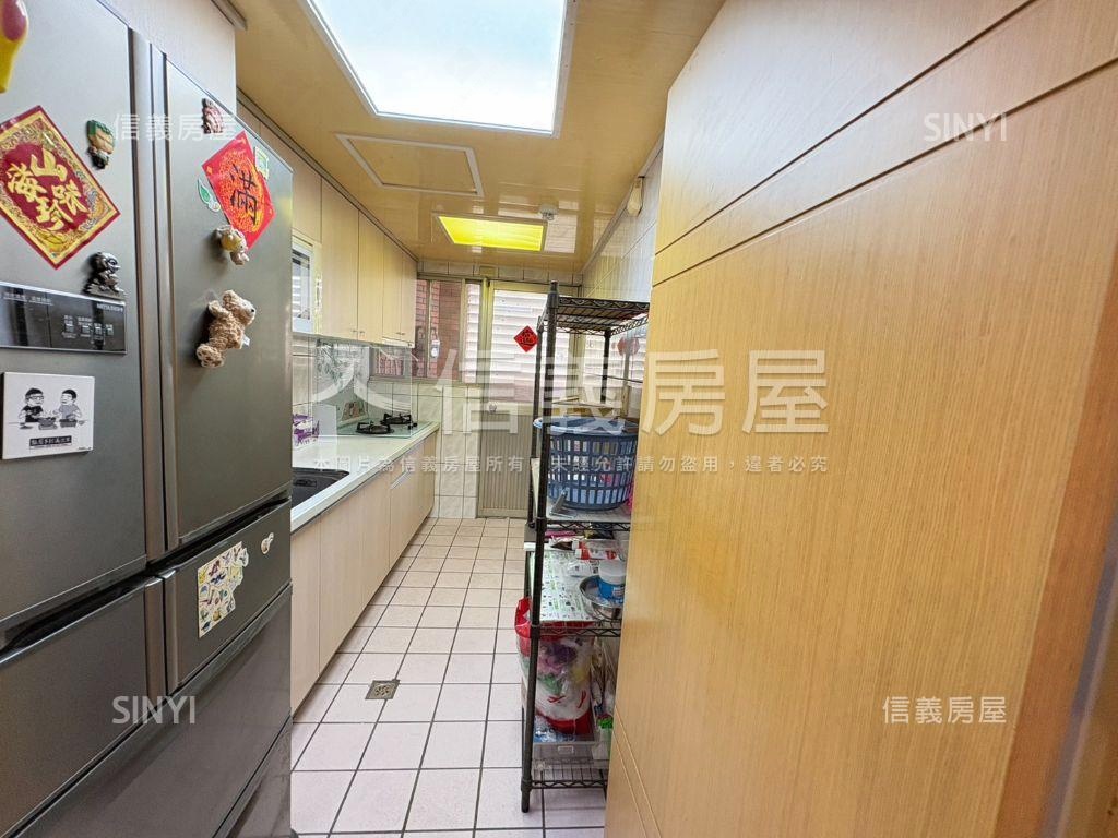 加茂景觀４房車位房屋室內格局與周邊環境