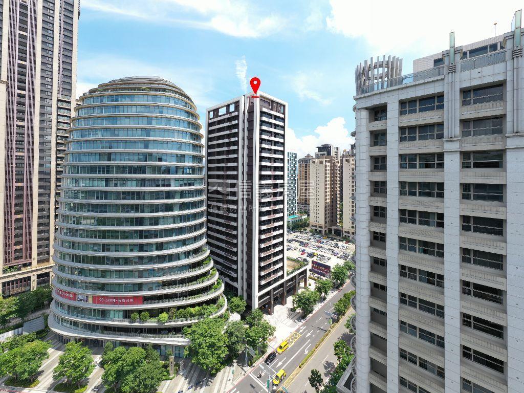 百邑精品豪邸住家邊間兩衛房屋室內格局與周邊環境