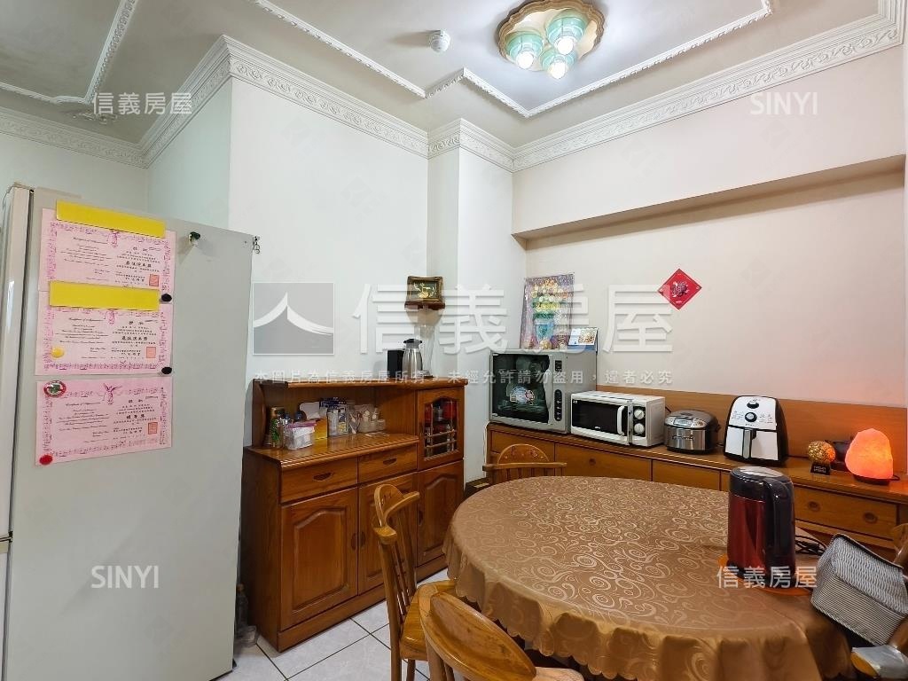 靜心邊間樹海三房平面車位房屋室內格局與周邊環境