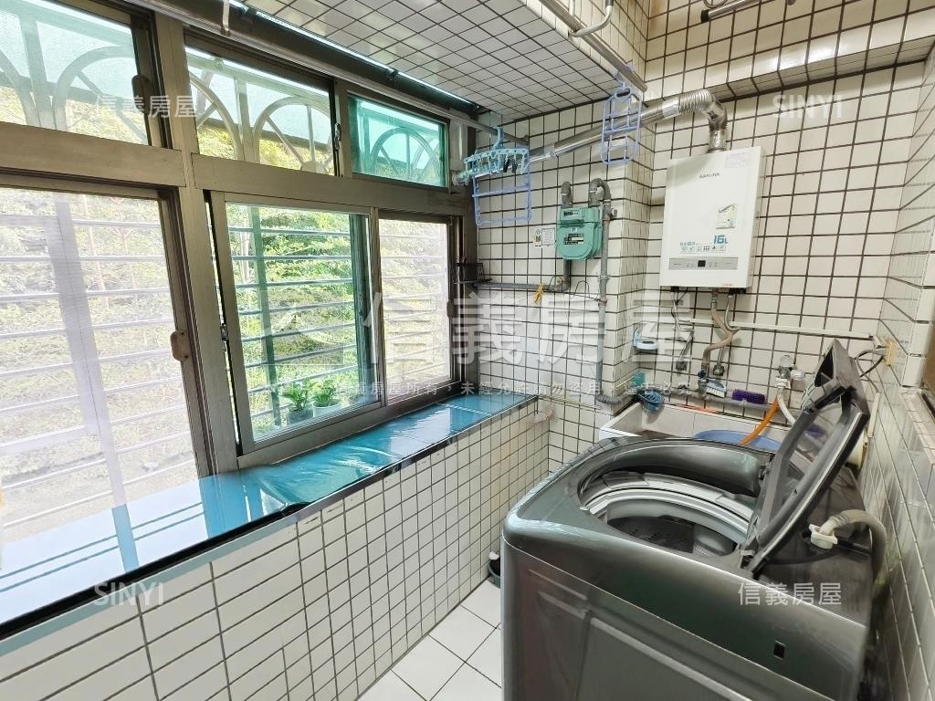 靜心邊間樹海三房平面車位房屋室內格局與周邊環境